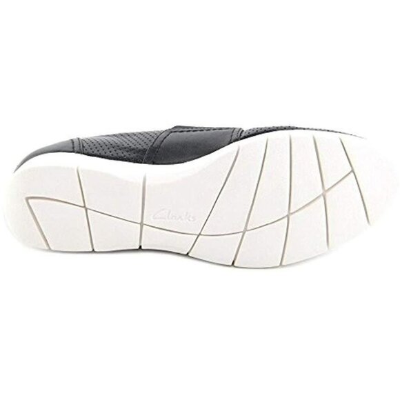 Clarks Womens Daelyn City Slip-On - Picture 4 of 4